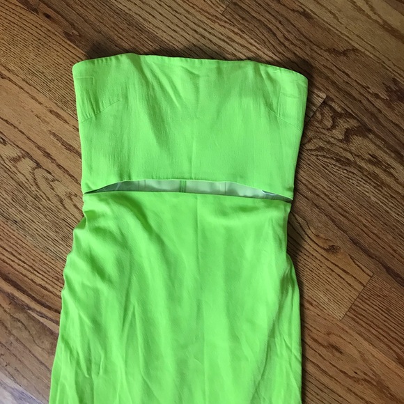 Lovers + Friends Pryce Gown Neon Green - Picture 8 of 8